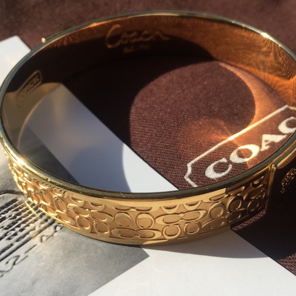 🛑SOLD🛑Coach Bangle - Picture 2 of 4